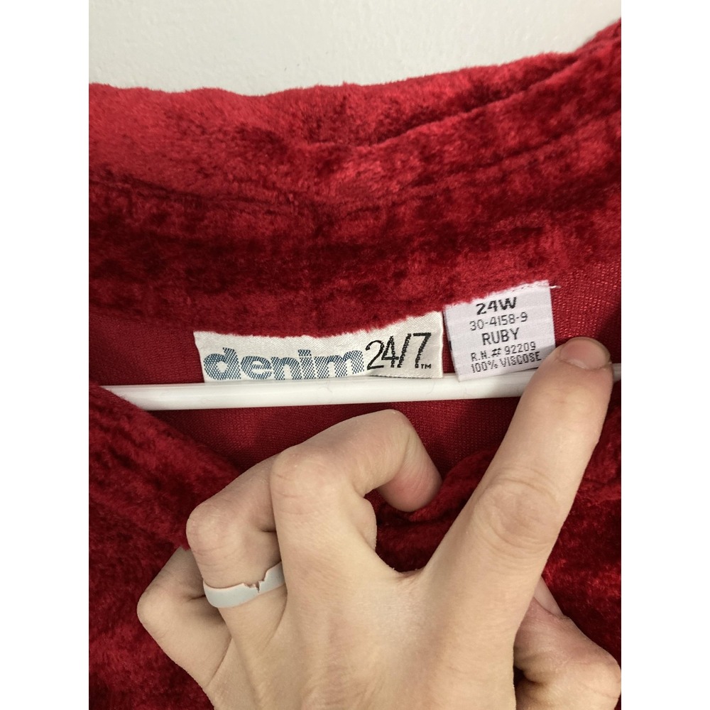 Denim 24/7 Shirt Women 24W Ruby Red Velvet Button Tunic Top Plus Long Sleeve - Picture 7 of 13